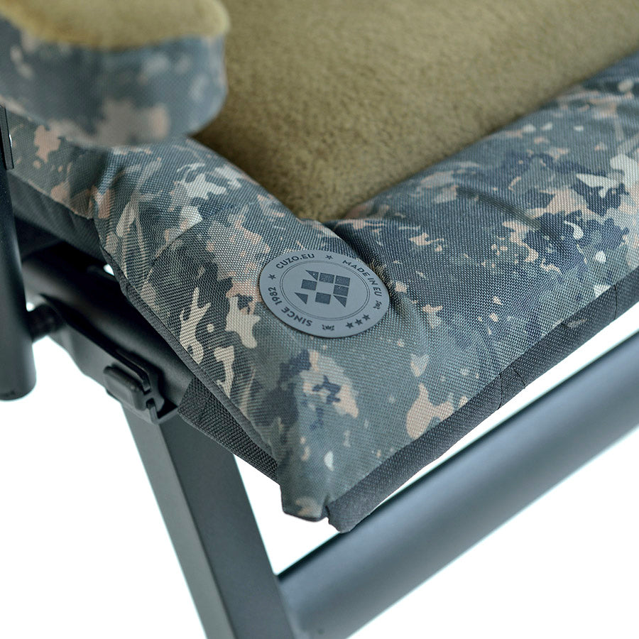 CUZO Enzo - Sillón Premium Grande Plegable para Camping, Pesca, Jardín y Exterior, color Verde Camo